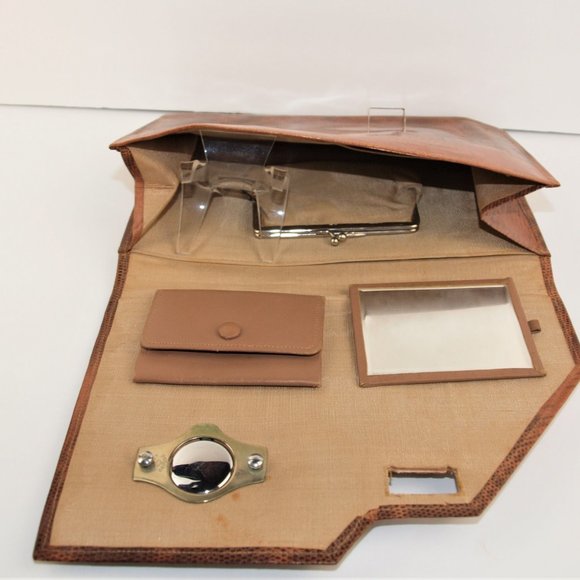 50s RARE Lizard Clutch with Working Ebon Watch - Picture 7 of 7